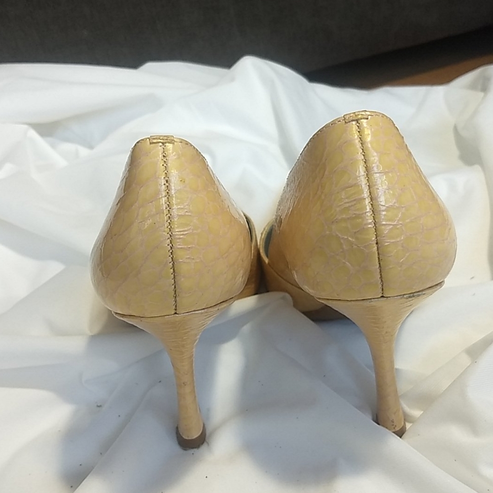 Bcbgirls Cream Snakeskin Leather Pumps Shoes - Picture 3 of 9